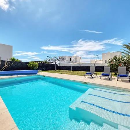 Malvasia - Pool - 900m To Playa Montana Roja By Lanzarote Будинок відпочинку