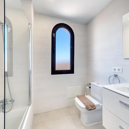 Будинок відпочинку Malvasia - Pool - 900m To Playa Montana Roja By Lanzarote
